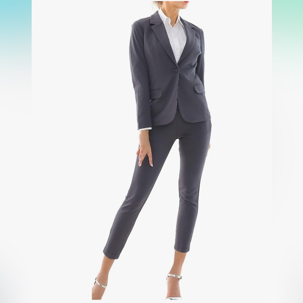 Elegant Charcoal Gray Women's Pantsuit